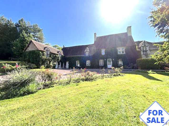 Beautiful Detached 16th Century Manor House