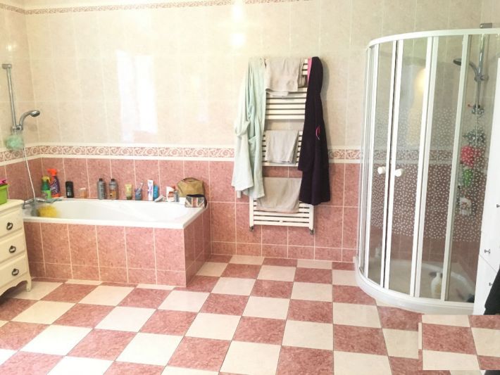 Detached Country House with Open Views