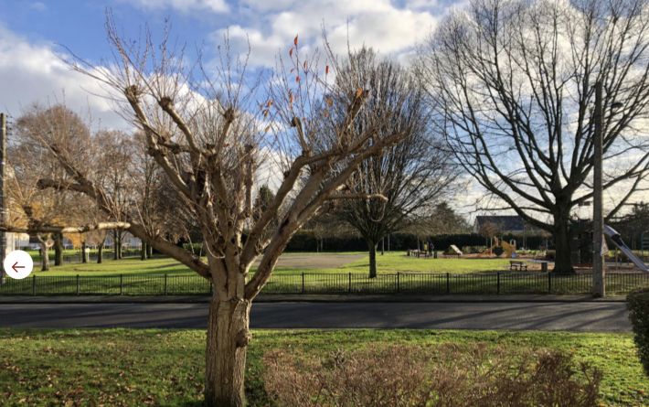 Apartment in Courteille Sector of Town