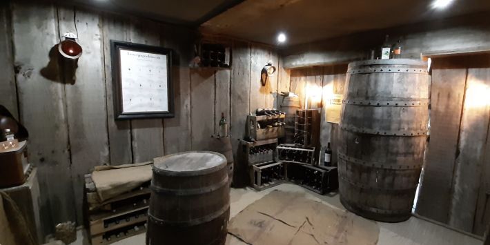 Detached Country House with Many Features