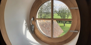 Detached Country House with Many Features