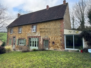 Detached Country House with Open Views