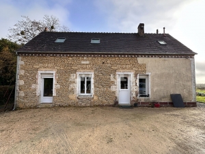Detached Country House with Outbuilding