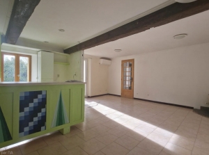 Villa with Pool in Green Peaceful Environment