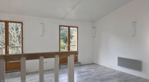 Villa with Pool in Green Peaceful Environment