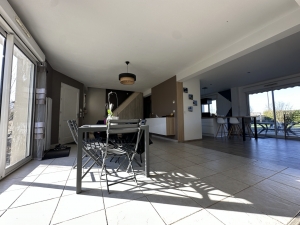 Detached House with Mature Garden
