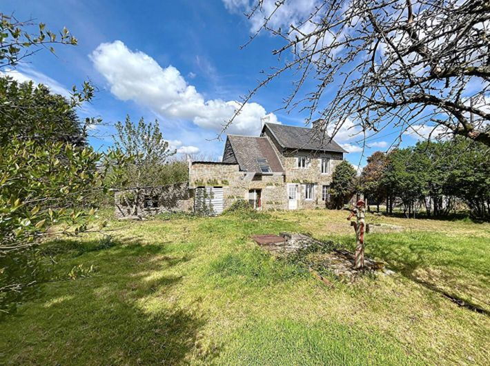 Detached Country House with Large Garden