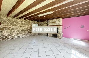 Detached Country House with Large Garden