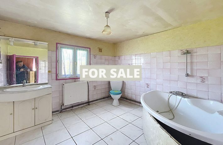 Detached Country House with Large Garden