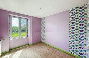 Detached Country House with Large Garden