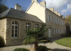 Manor House with Pool and Parkland Gardens