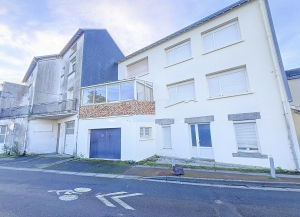 Superb Town House with Sea View