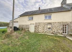 Traditional House with Garden