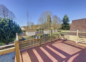 Detached House with Landscaped Garden