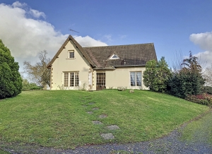 Detached Country House with Open Views