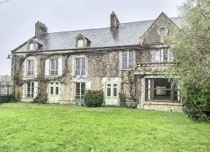 Huge Country House to Renovate