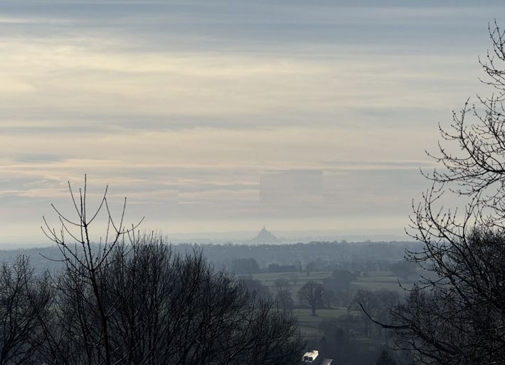 Detached House with Open View of Mont-St-Michel