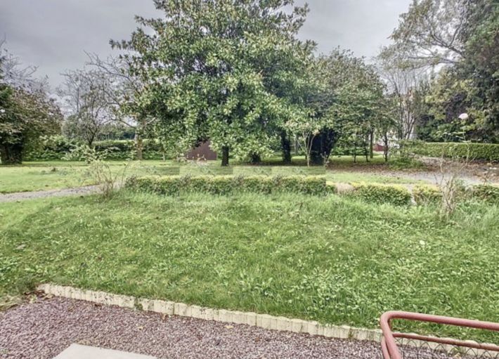 Large Detached House with Lovely Garden