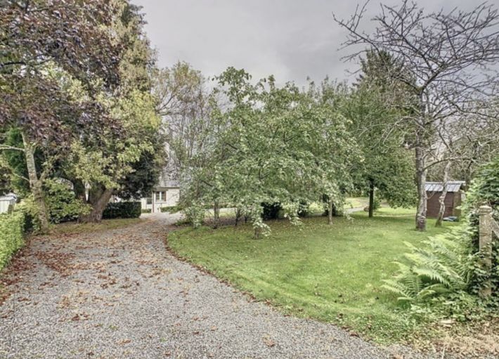 Large Detached House with Lovely Garden