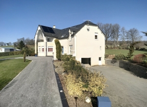 Stunning Detached Country House