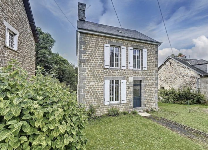 Detached House with Lovely Garden
