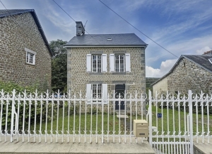 Detached House with Lovely Garden