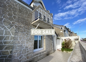 Coastal House with Open Sea View