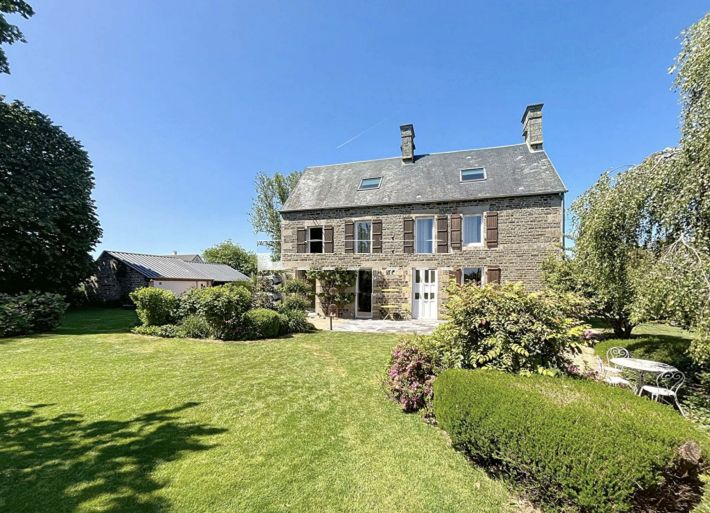 Detached House with Landscaped Garden