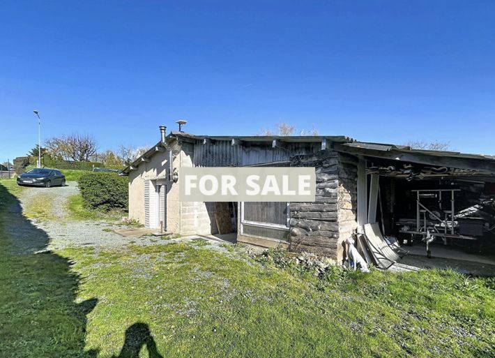 Detached House with Garden by the Coast
