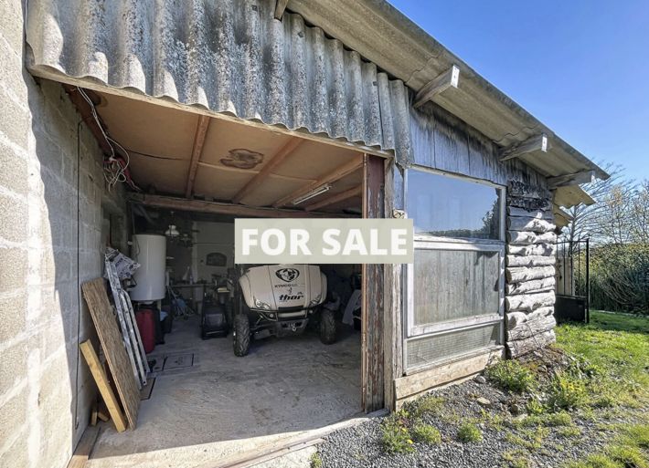 Detached House with Garden by the Coast