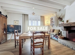 Detached House with Garden by the Coast