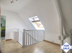 Detached House with Garden by the Coast