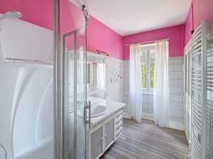 Delightful House in Wine Growing Sector Village