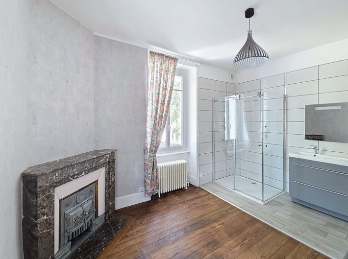 Delightful House in Wine Growing Sector Village