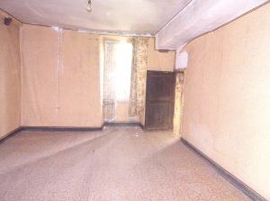 Large Property to Renovate with Huge Potential