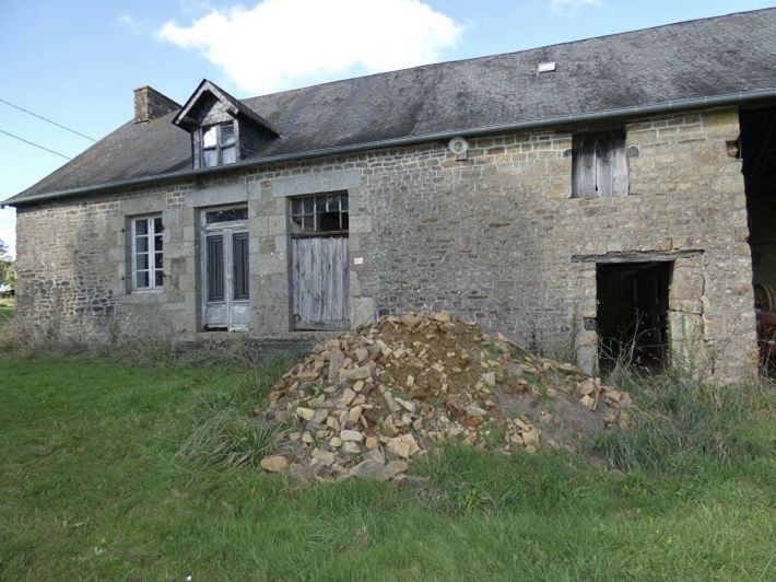 Former Farmhouse to Fully Renovate