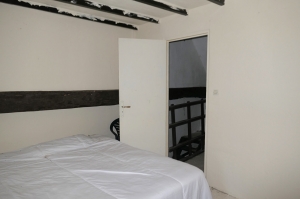 SLD02643 - Under Offer with Cle France