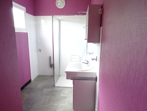 SLD02636 - Under Offer with Cle France