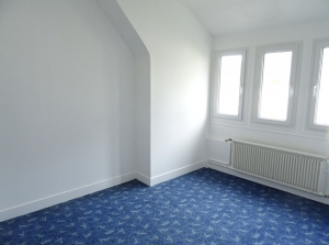 Town House in Nice Location
