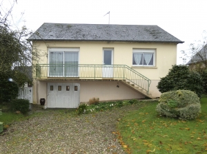 Traditional Detached House with Mature Garden