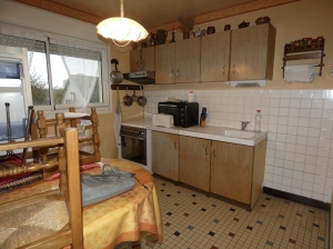Traditional Detached House with Mature Garden