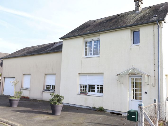 Town House in Good Order, Sought After Location