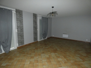 Detached House with Garden