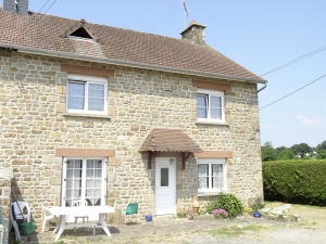 Traditional House with Garden