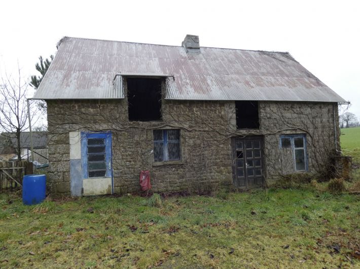 Detached House with More Potential and Outbuilding in Land