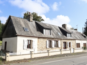 Beautiful Detached House with Landscaped Garden