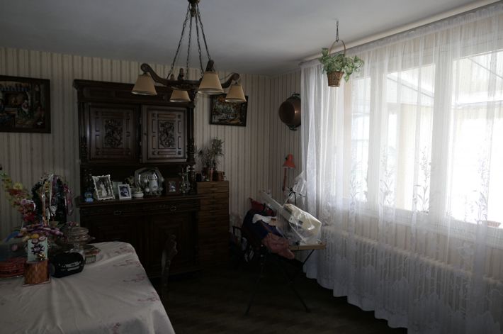 Detached Country House with Outbuilding and Open View