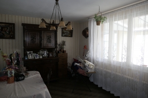 Detached Country House with Outbuilding and Open View