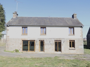 Detached Country House with Outbuildings