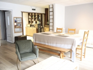 Town House in Very Good Decorative Order